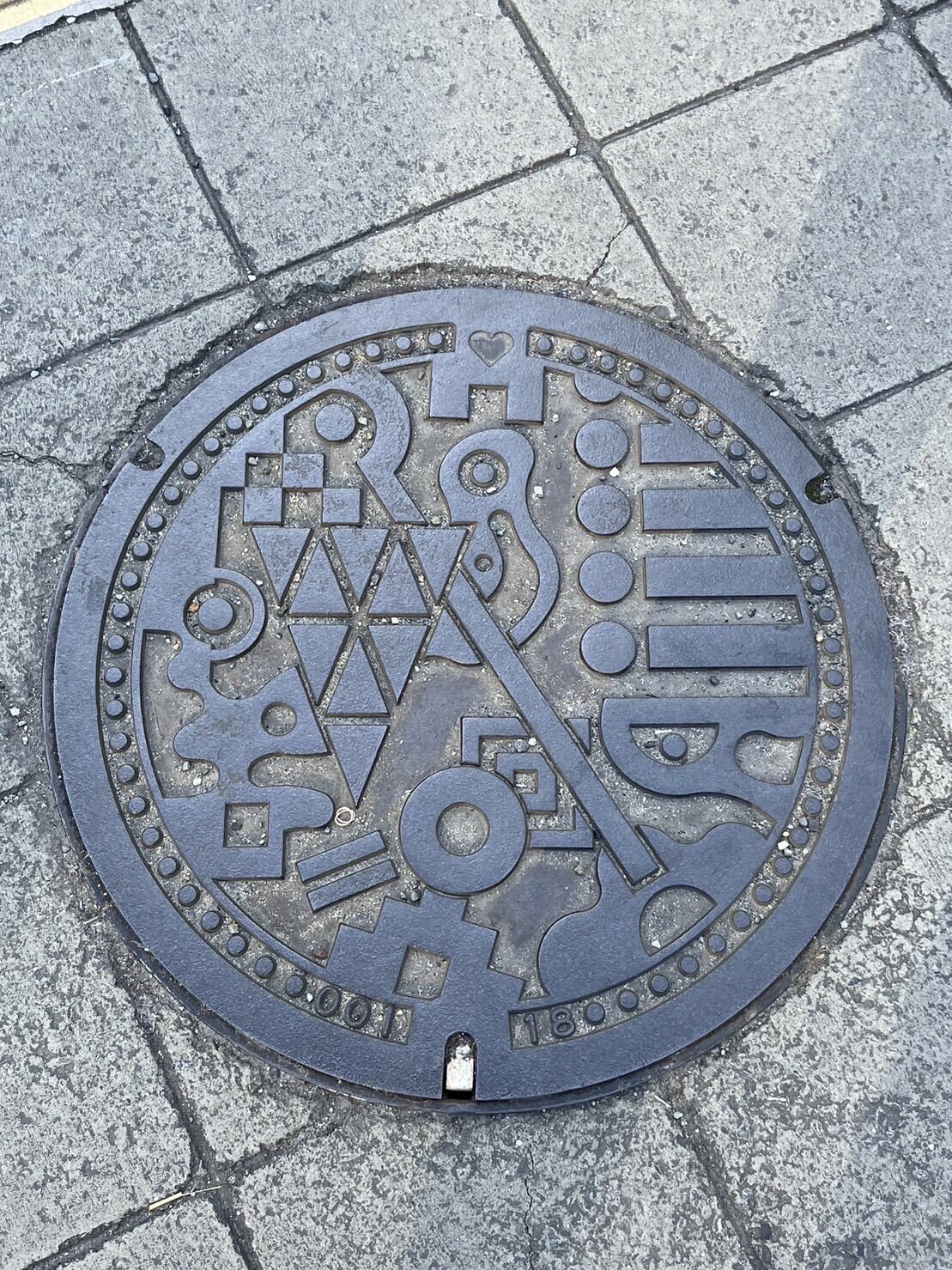 FUKU 51 MANHOLE～9か所目～【博多区】博多駅 博多口